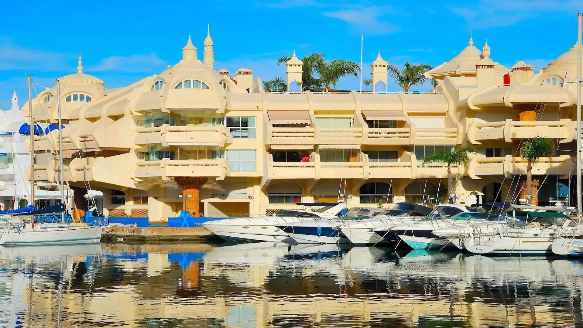 Apartment Comfy And Cozy Stay Piscis Benalmadena