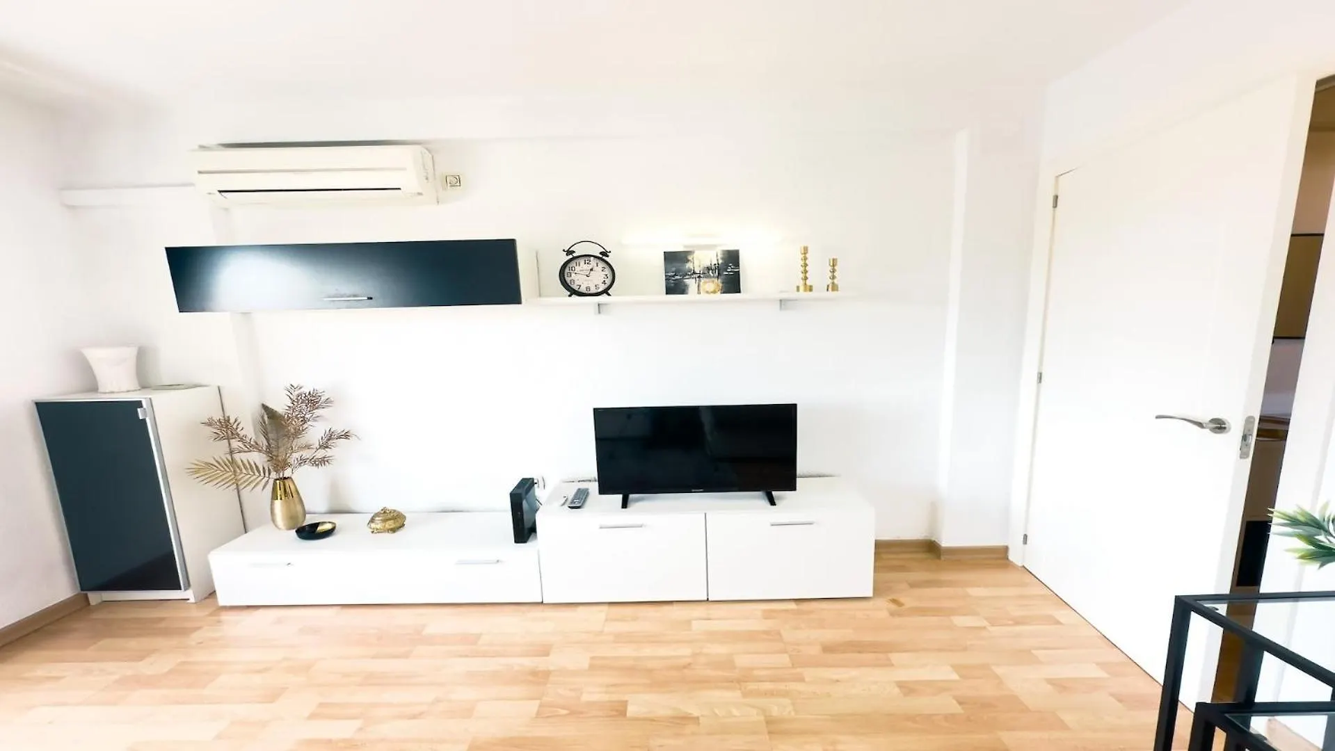Comfy And Cozy Stay Piscis Benalmádena Appartamento