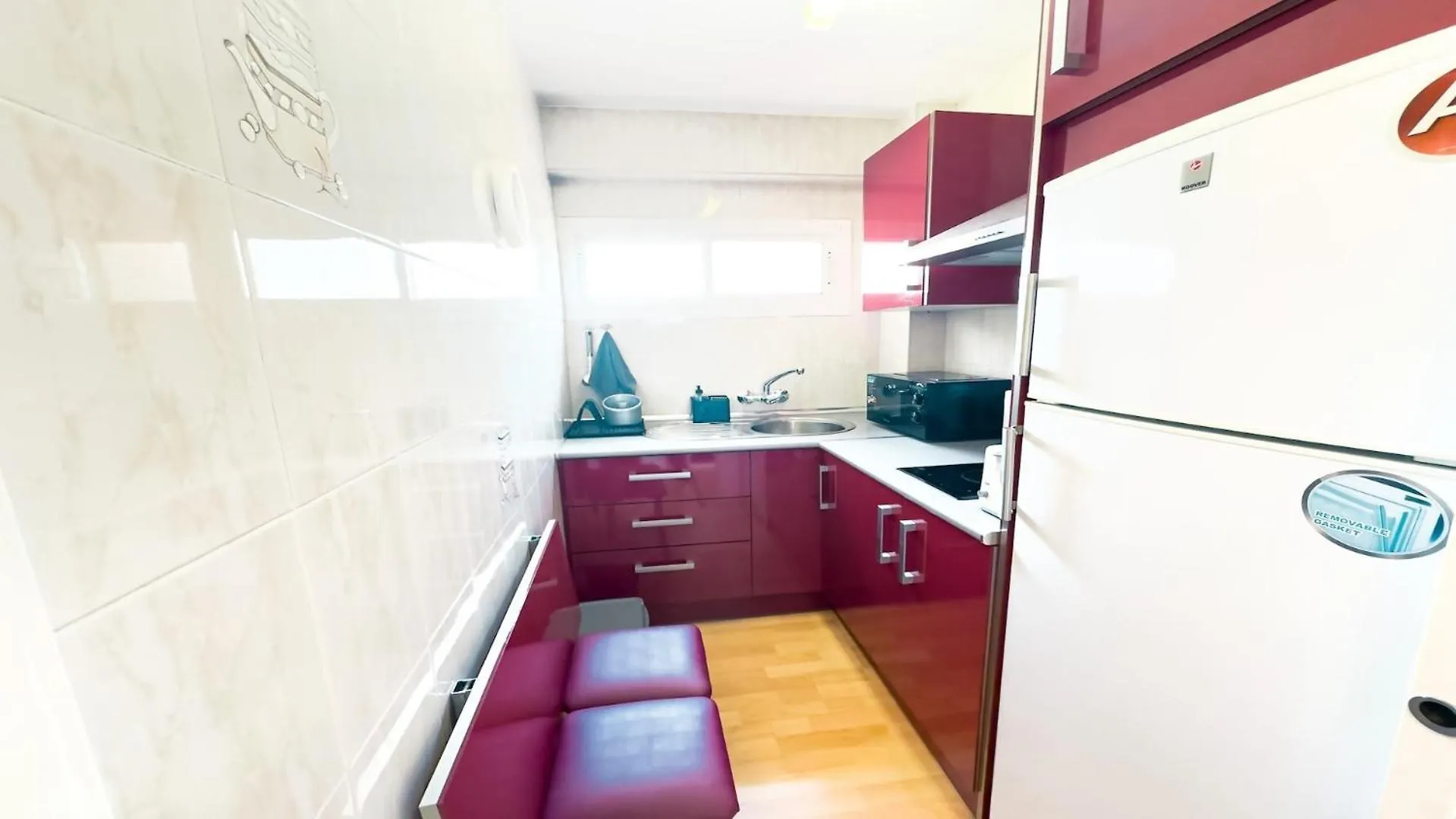 Comfy And Cozy Stay Piscis Benalmádena 0*,  Spagna