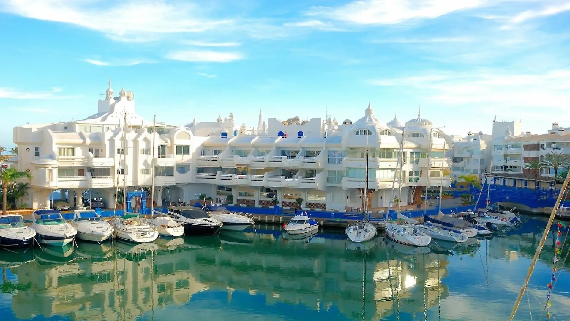 Appartamento Comfy And Cozy Stay Piscis Benalmádena